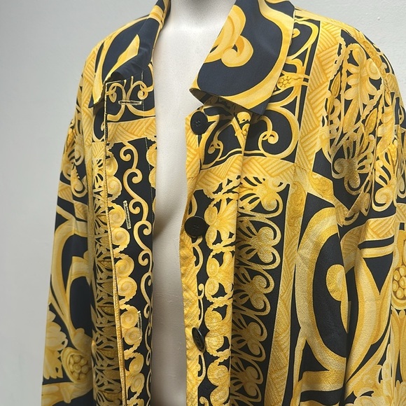 Peter Nygard Bomber Jacket Coat Baroque Print Satin Pure Silk Black Gold Size 10 - Picture 3 of 10